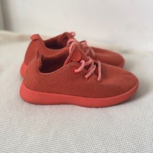 smallbirds wool runners